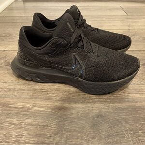 NIKE: React Infinity 3